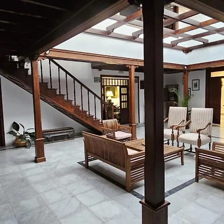 La Casona De Arona Hotel *
